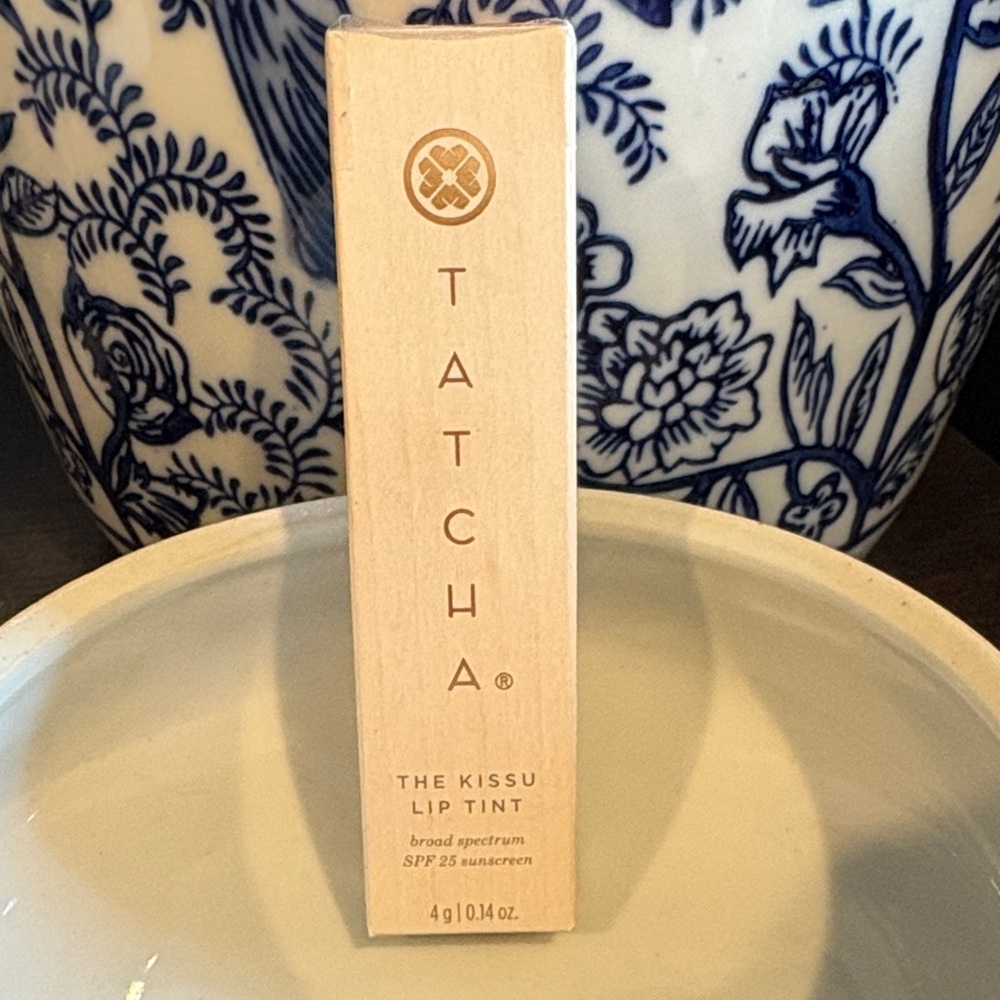 🫦Tatcha Kissu Lip Tint with SPF Protection Camella